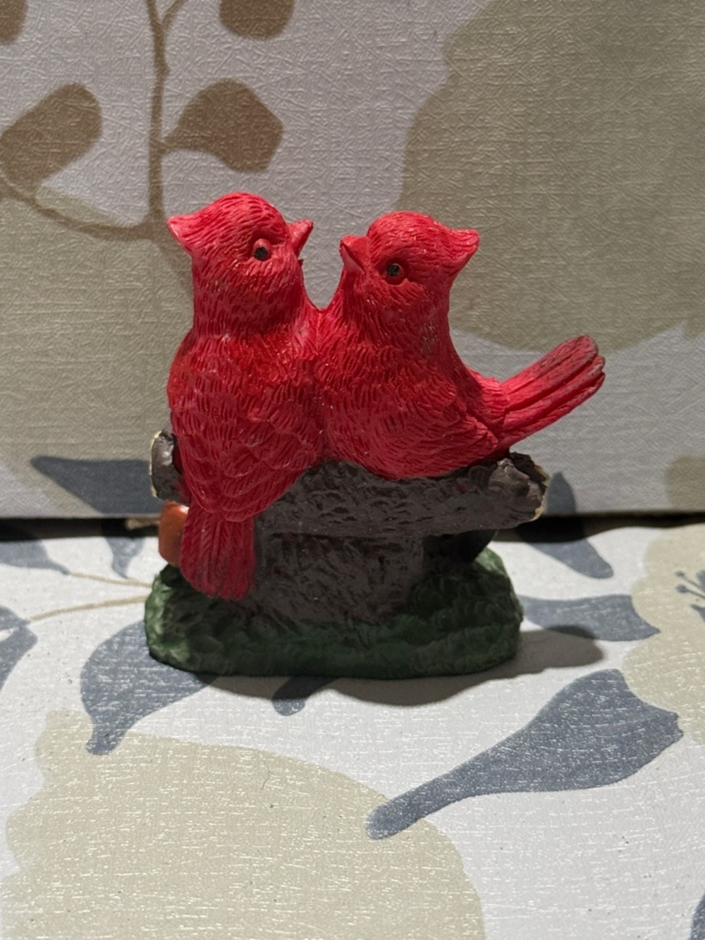 Red Bird Pair Figurine with Green Base - Picture 2 of 4